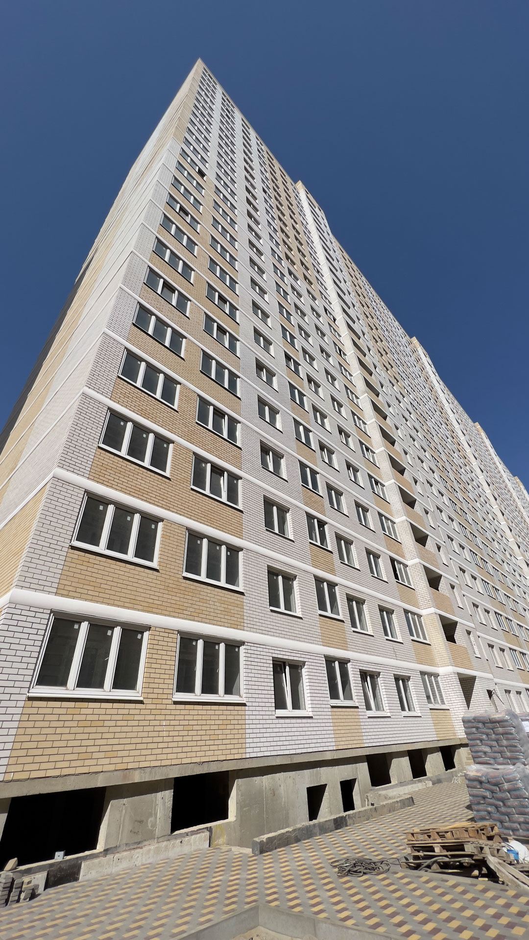 Стройка, литер 8, Октябрь 2023
