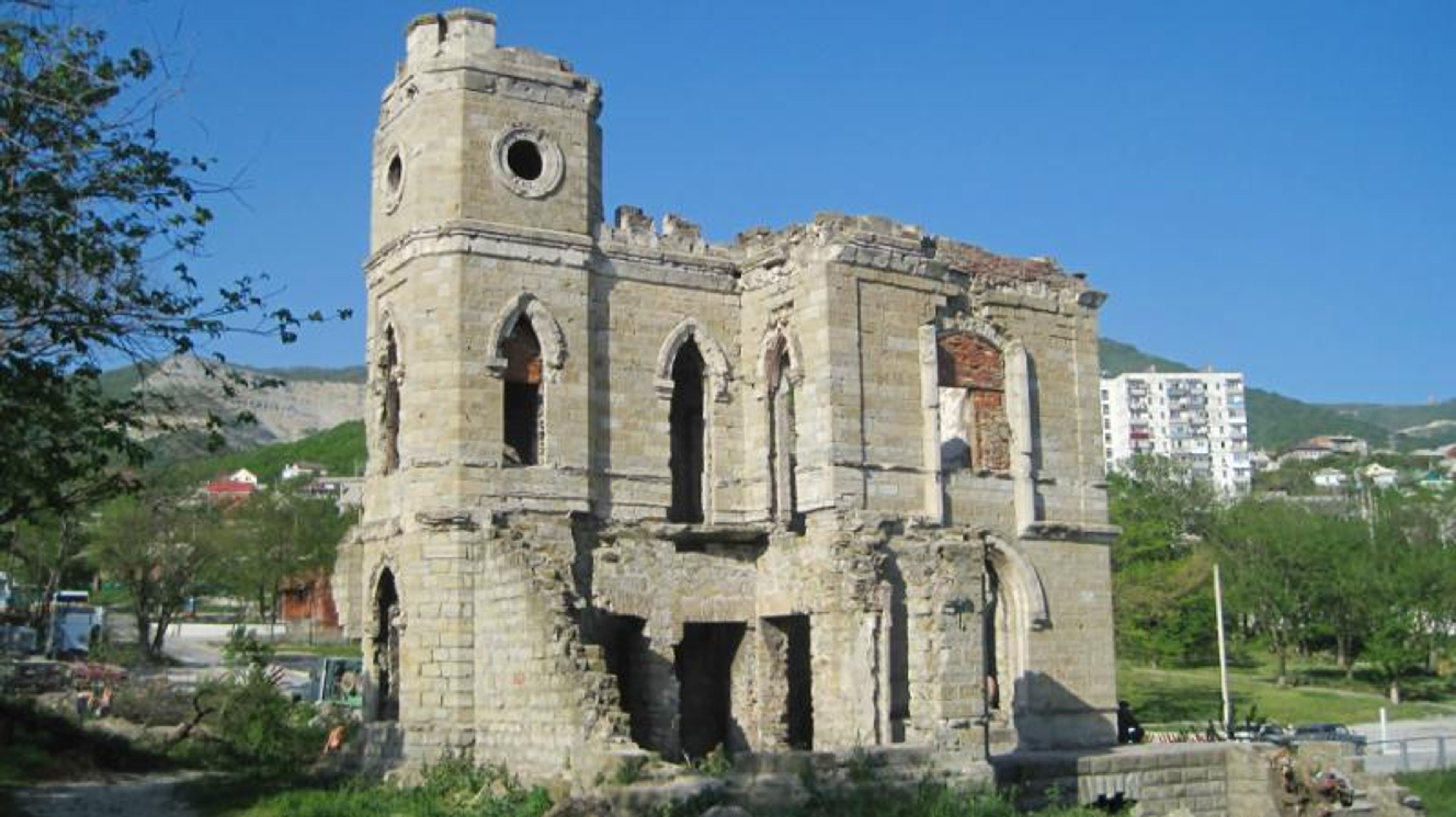 Замок князя Б.Б. Голицына