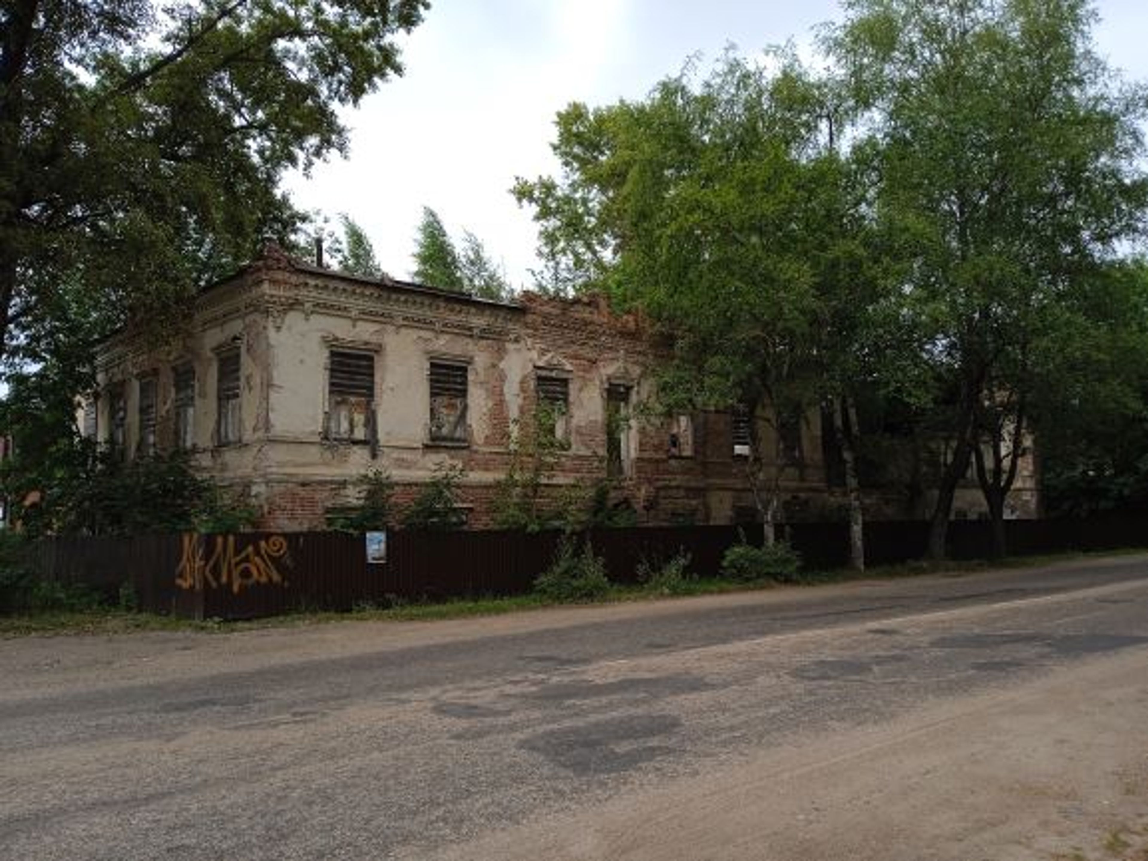 Образец жилой застройки улицы